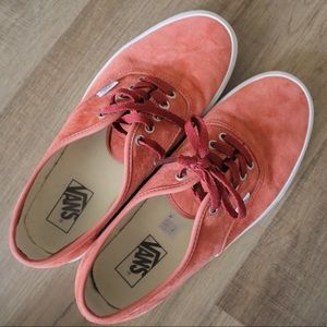 SOLD Vans Sneaker (US Men 10.5/Women 12)